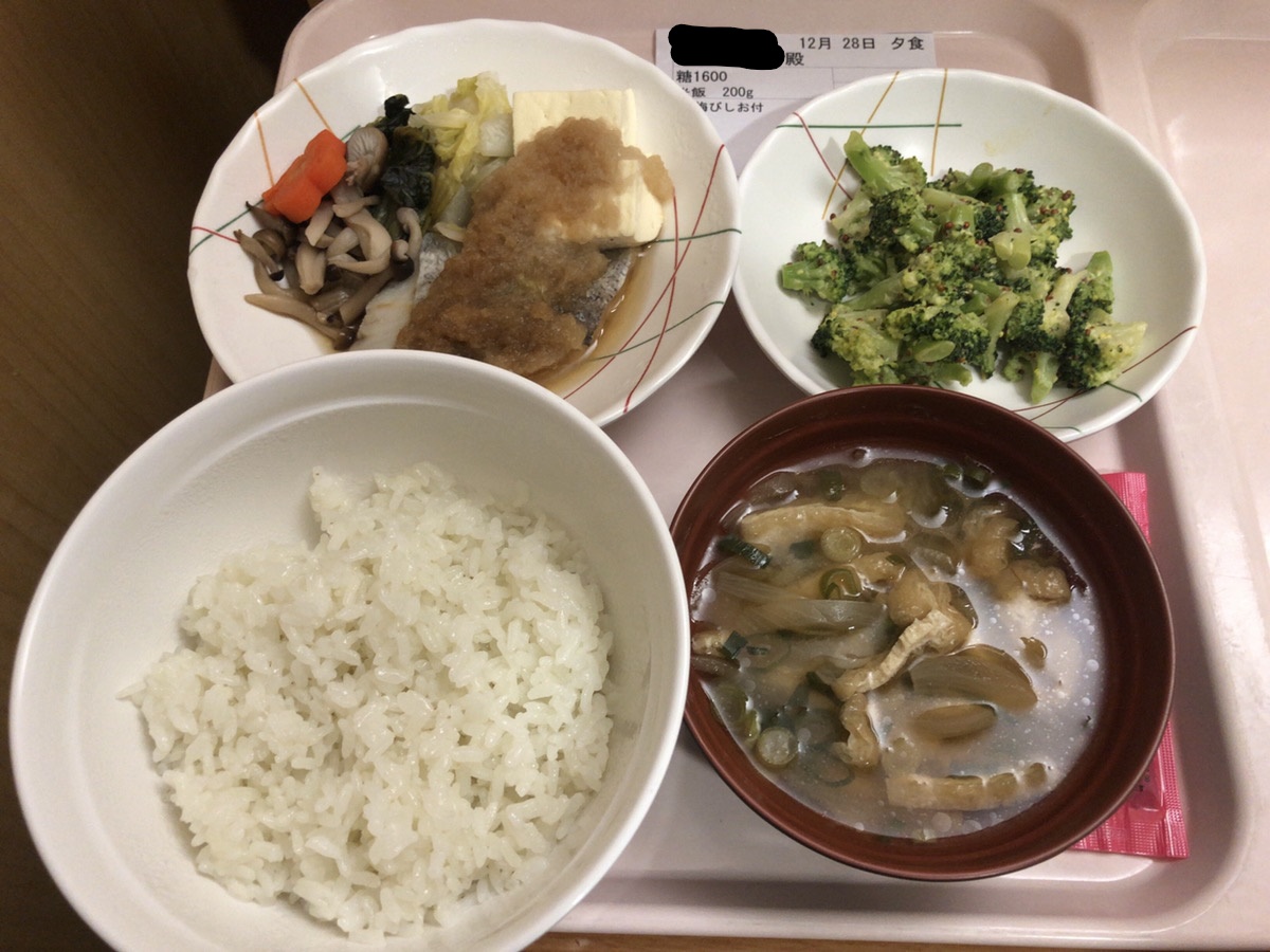入院食（白身魚の炊き合わせ）